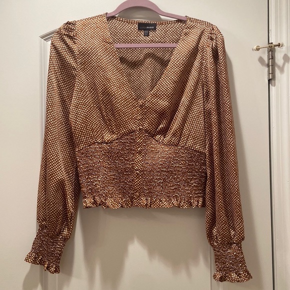 Lucy Paris Tops - Women’s blouse in a size M very flattering on, in excellent condition worn once